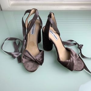 Steve Madden Velvet Wrap Around Heels